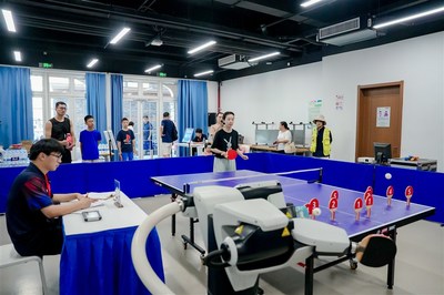 科技賦能全民健身，智慧賽事點亮社區——上海市智能乒乓球賽真新站活力開賽